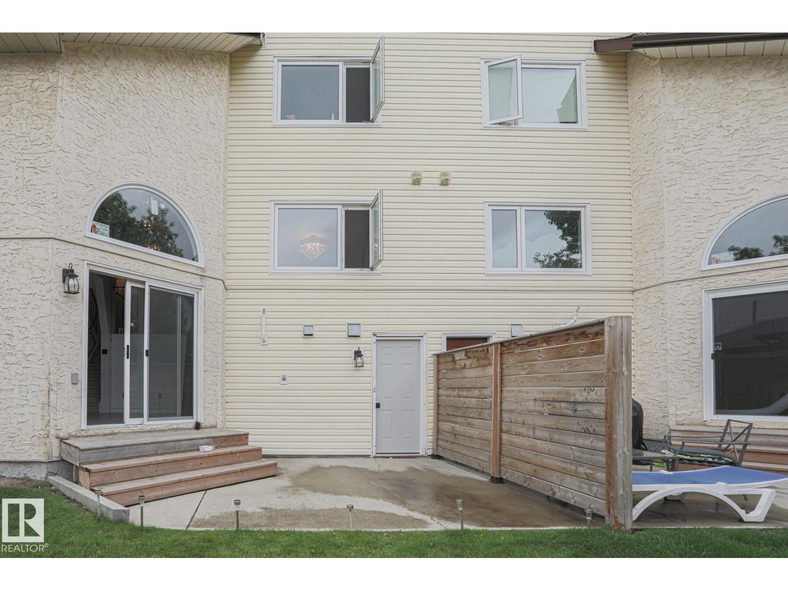 Photo 39 of 23 3811 85 St Nw, Edmonton AB