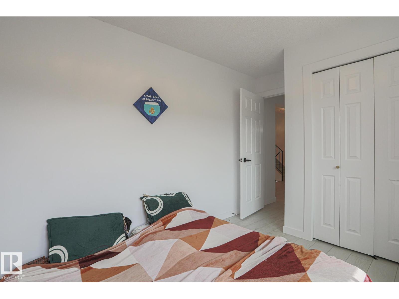 Photo 33 of 23 3811 85 St Nw, Edmonton AB