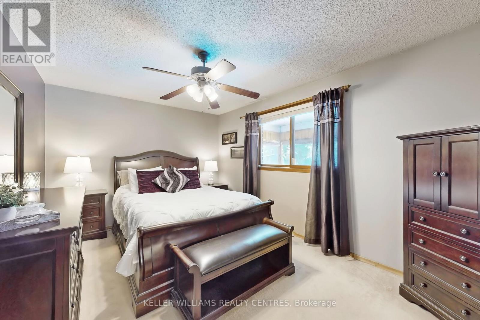 Photo 14 of 121 Queen Street, Kawartha Lakes ON
