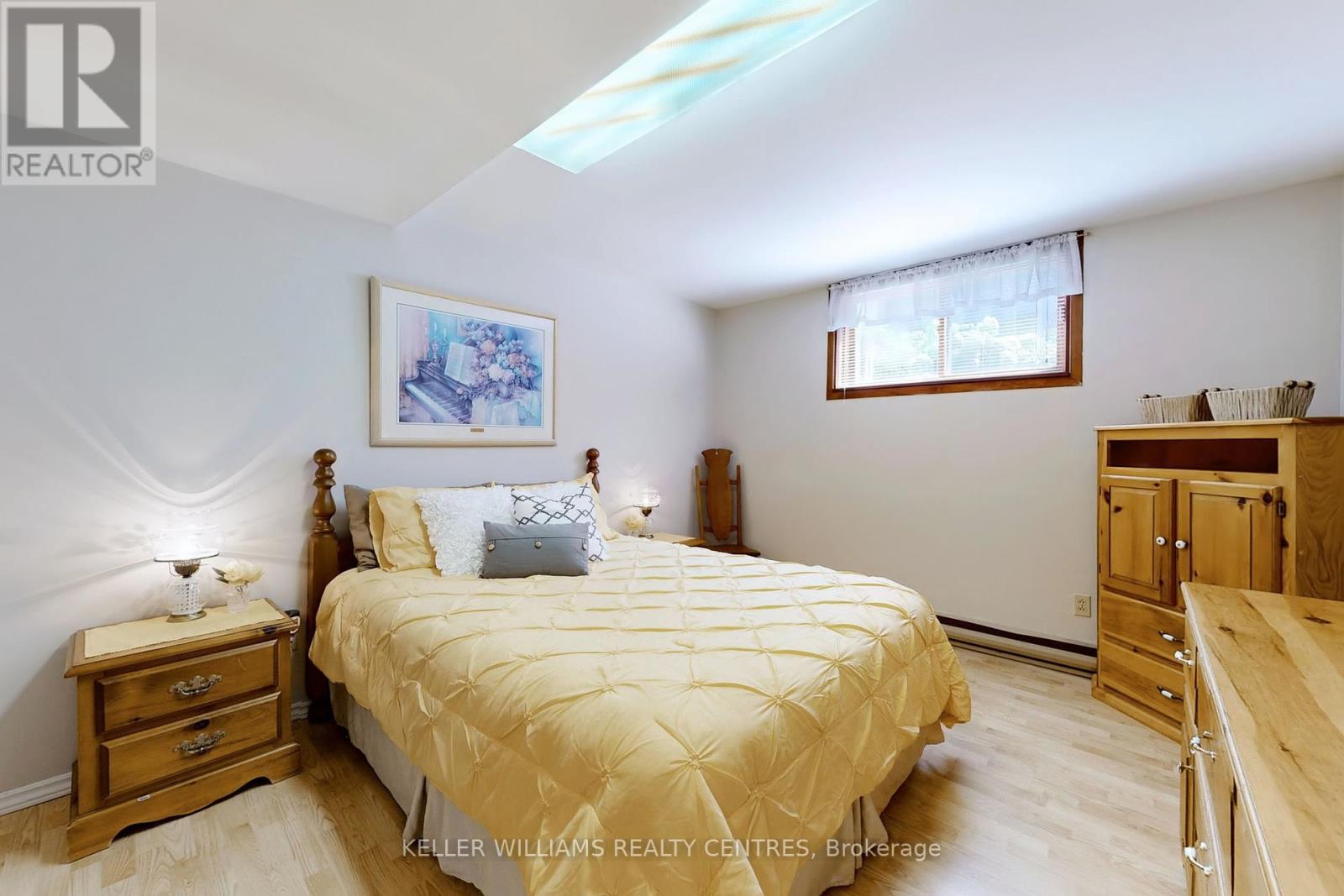 Photo 26 of 121 Queen Street, Kawartha Lakes ON