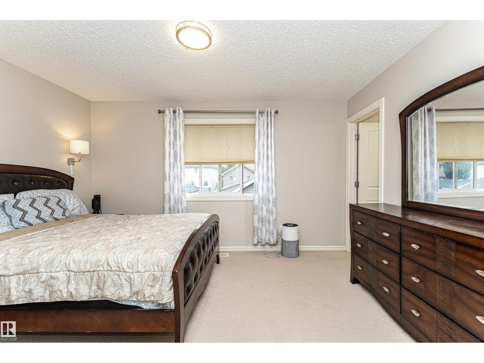 Photo 29 of 139 63 St Sw, Edmonton AB