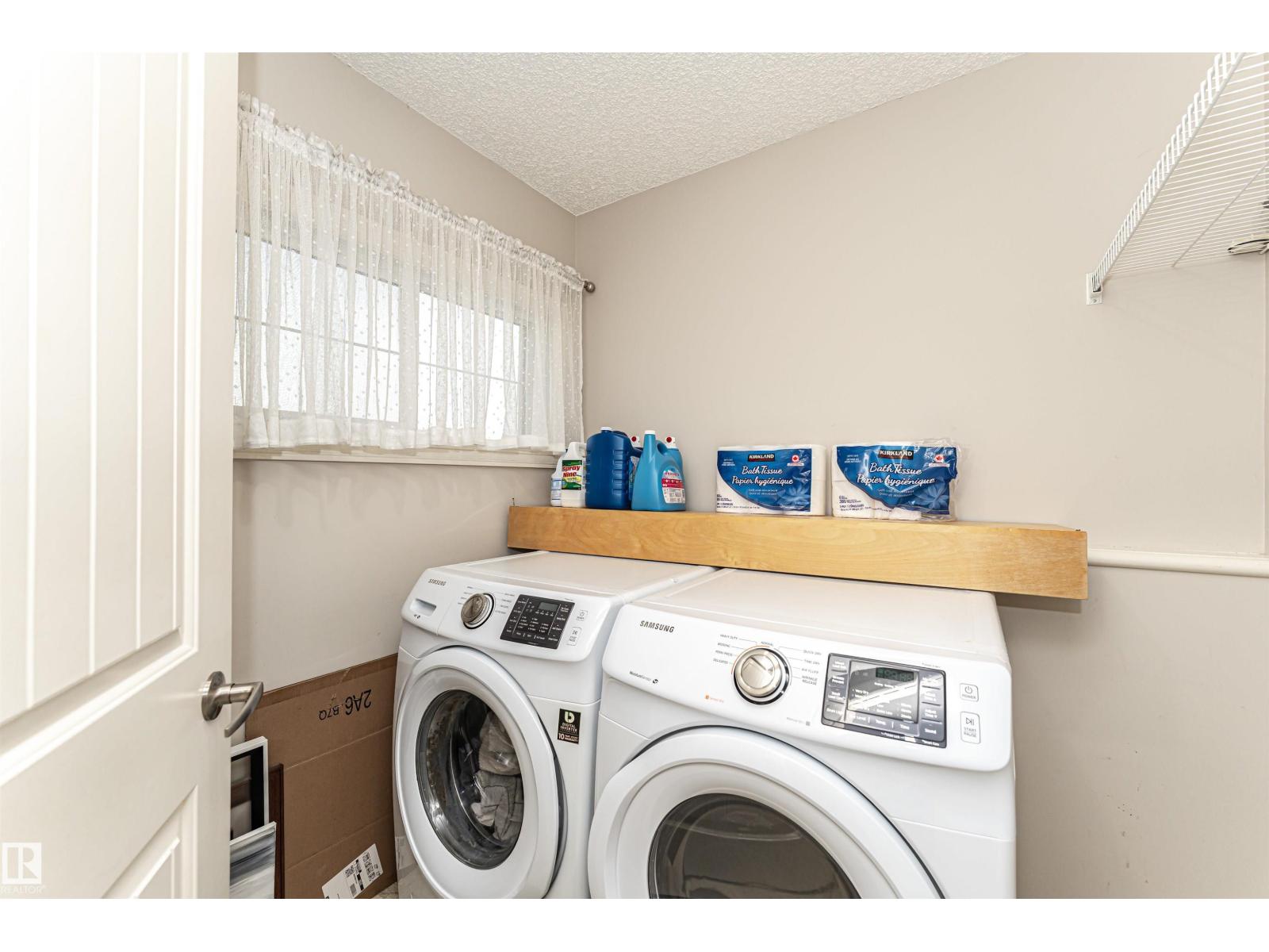 Photo 36 of 139 63 St Sw, Edmonton AB