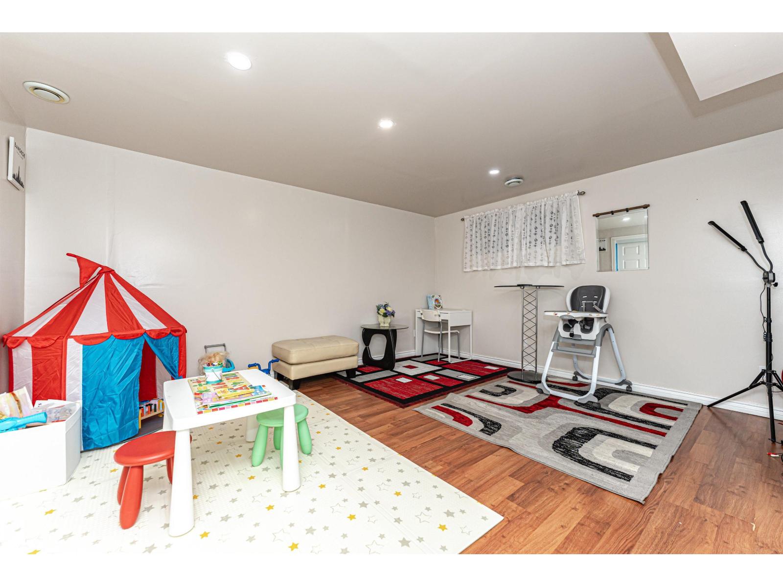 Photo 41 of 139 63 St Sw, Edmonton AB