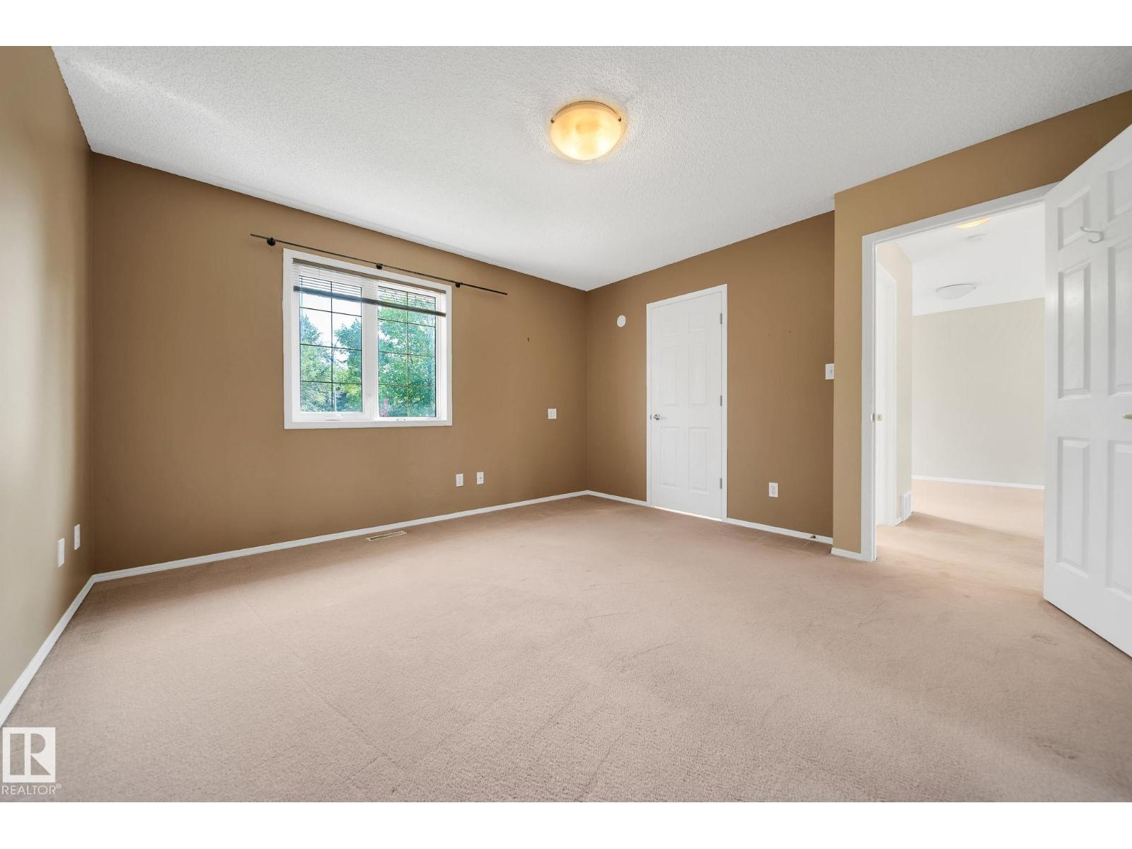 Photo 30 of 9 4 Fraser Dr, St Albert AB