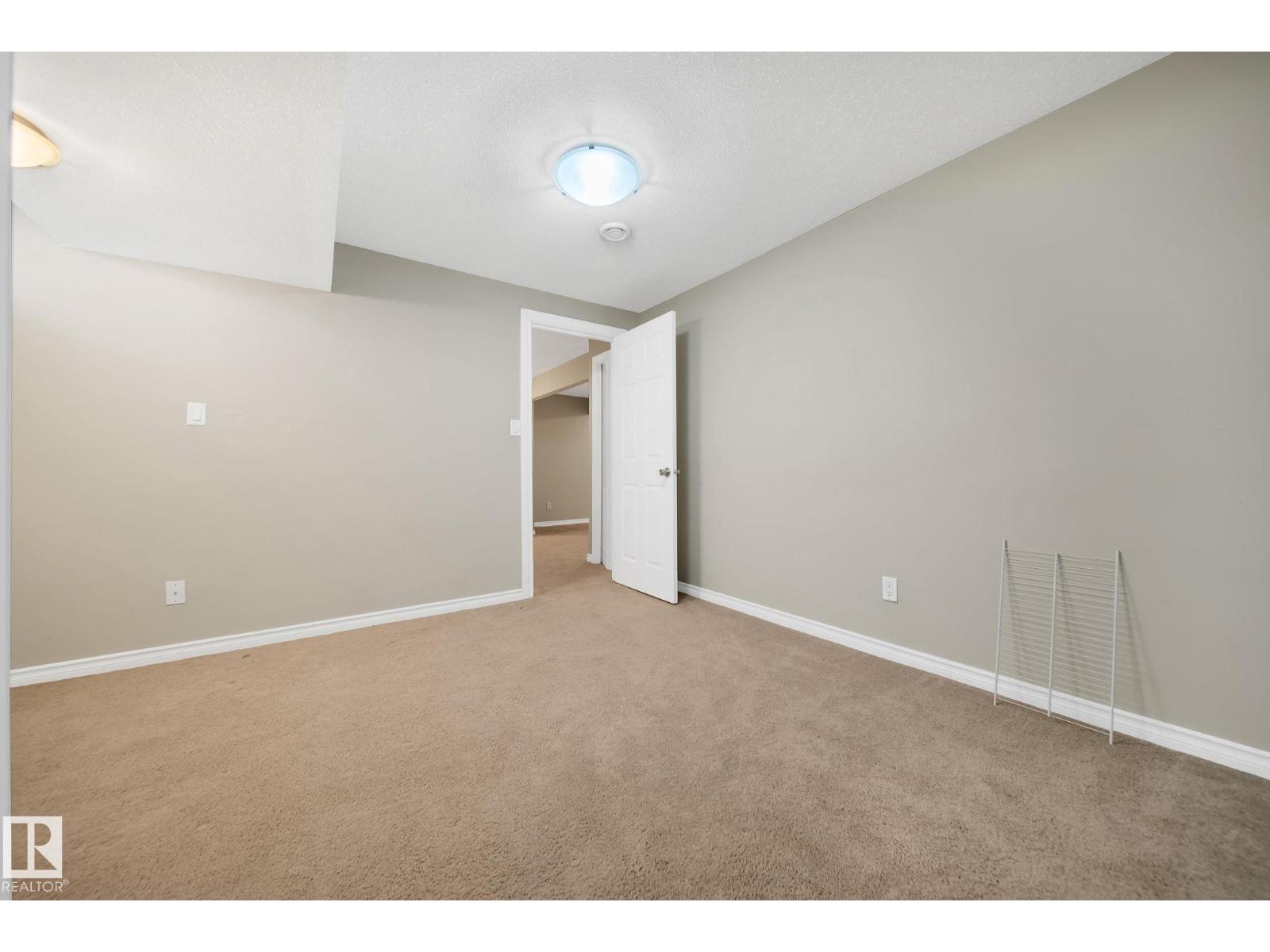 Photo 42 of 9 4 Fraser Dr, St Albert AB