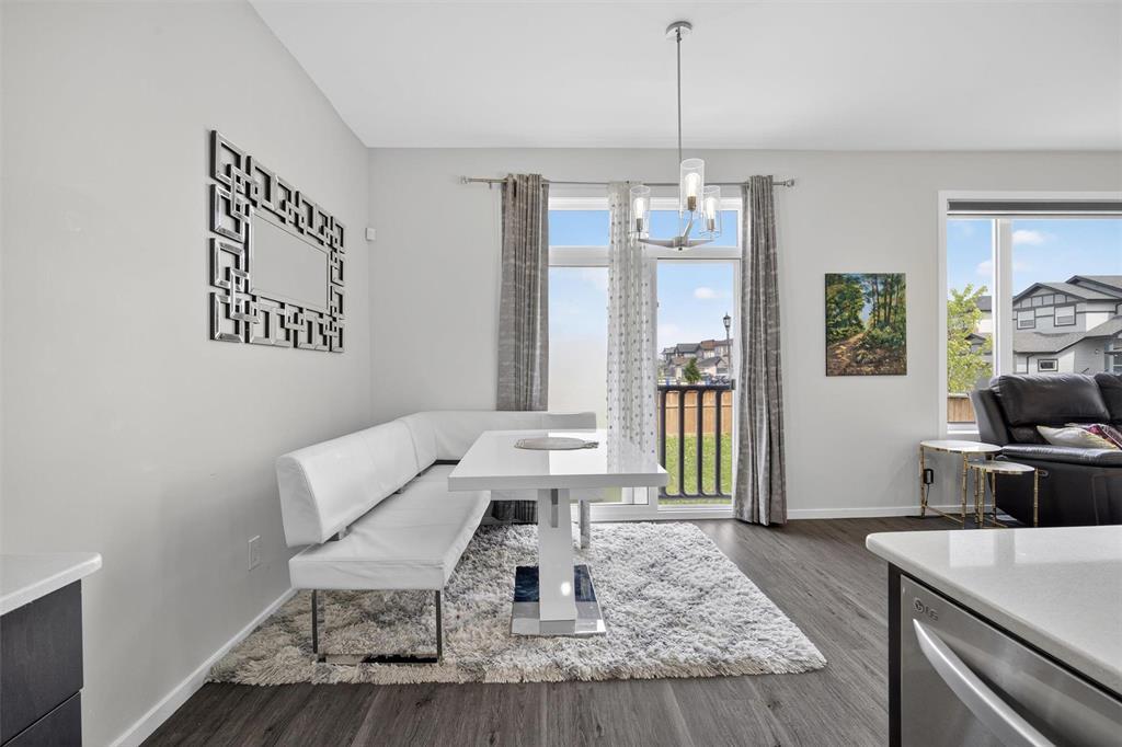 Photo 9 of 230 John Neufeld Crescent, Winnipeg MB