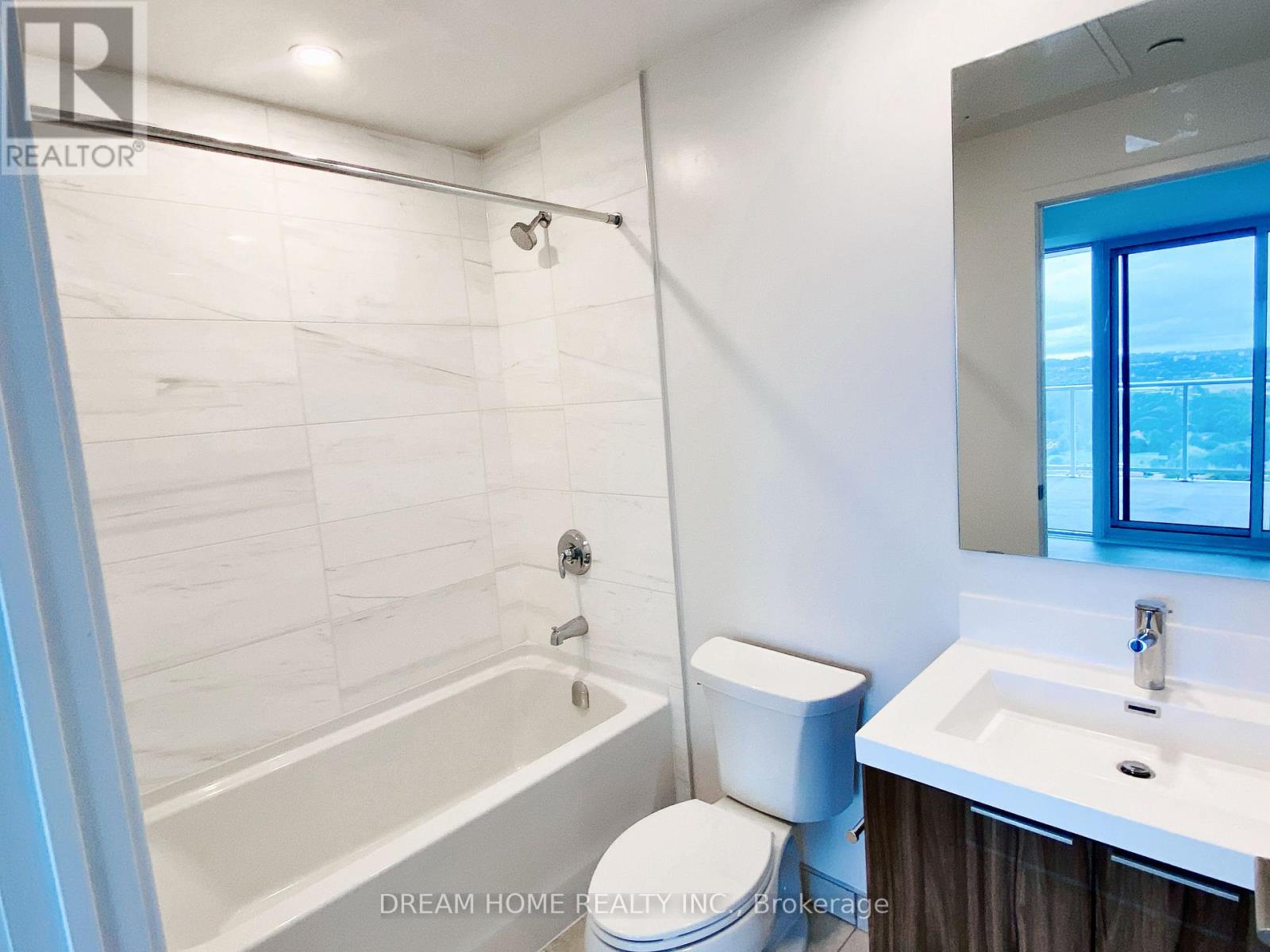 Photo 6 of 2204 50 Oneill Road, Toronto ON
