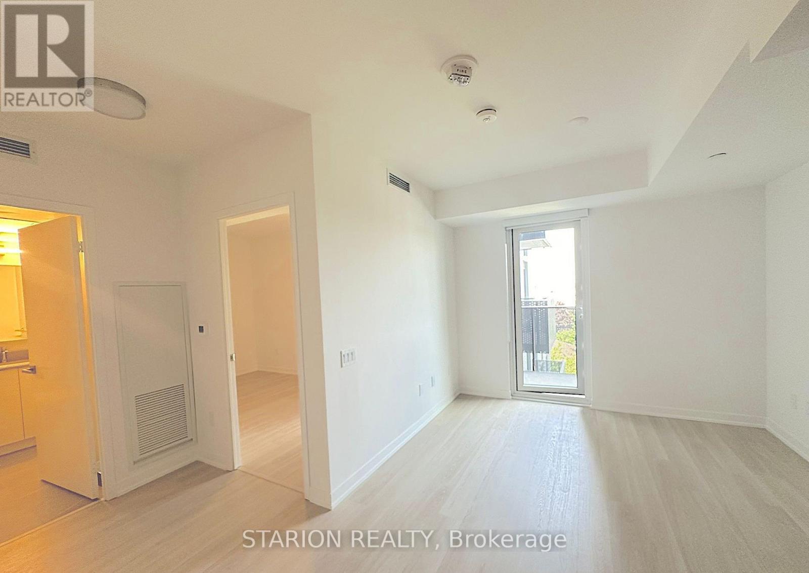 Photo 6 of 609 500 Wilson Avenue, Toronto ON