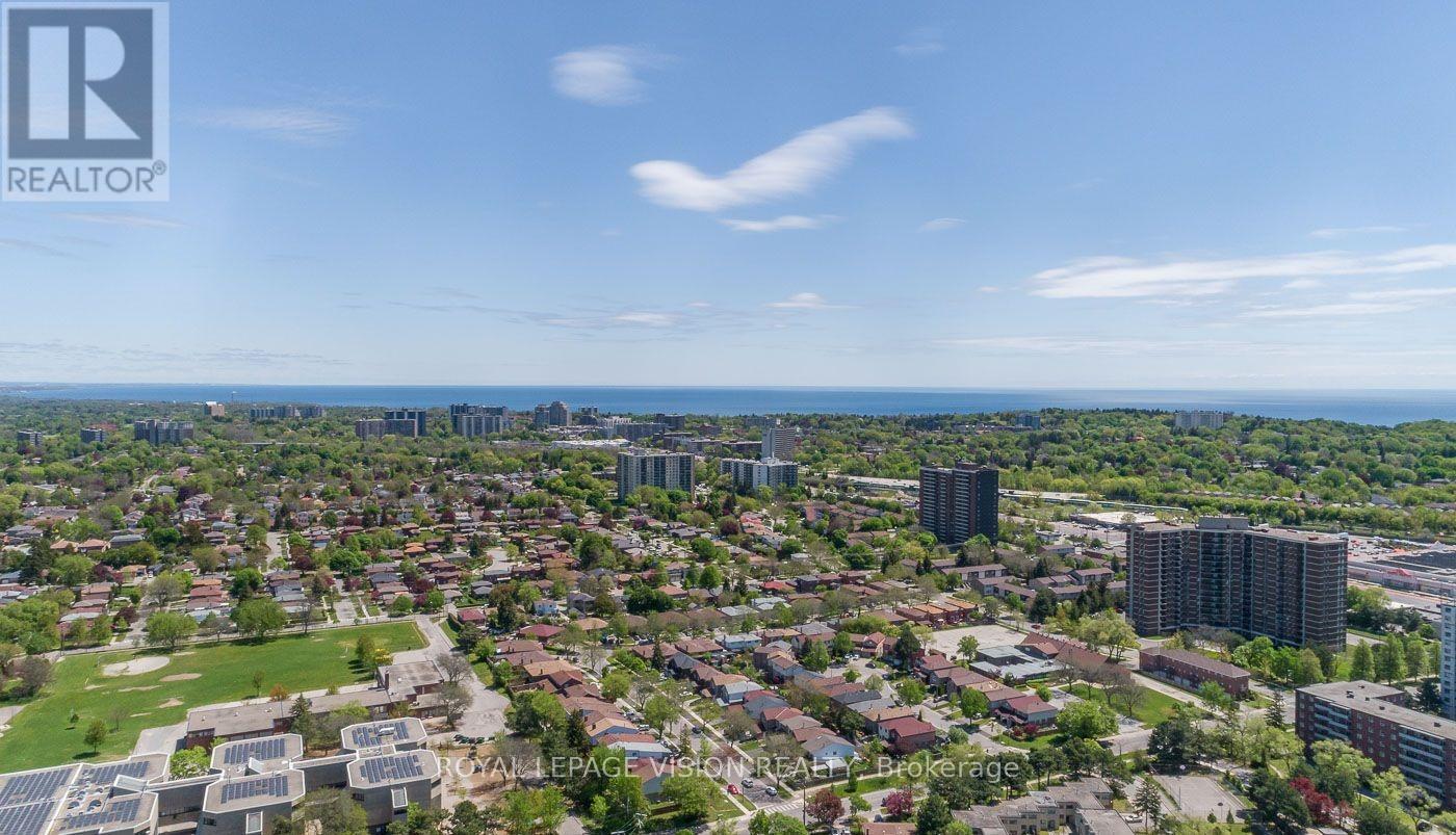 Photo 16 of 17 Savarin Street, Toronto ON