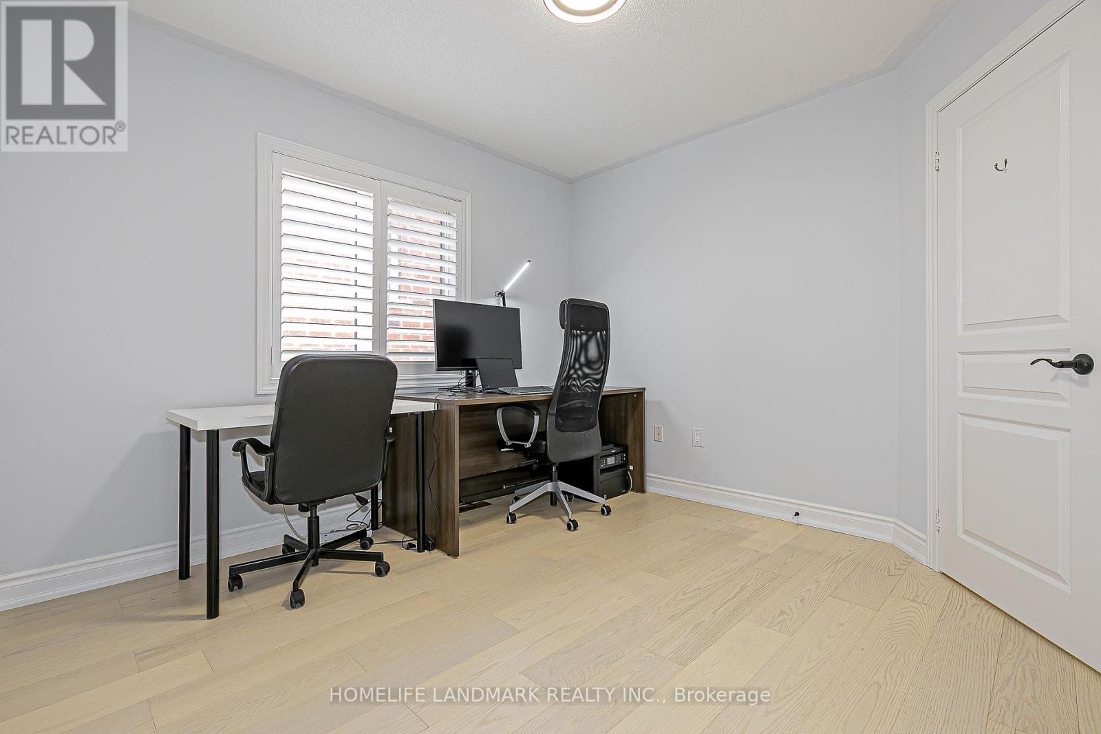 Photo 41 of 9 Longwood Avenue, Richmond Hill ON
