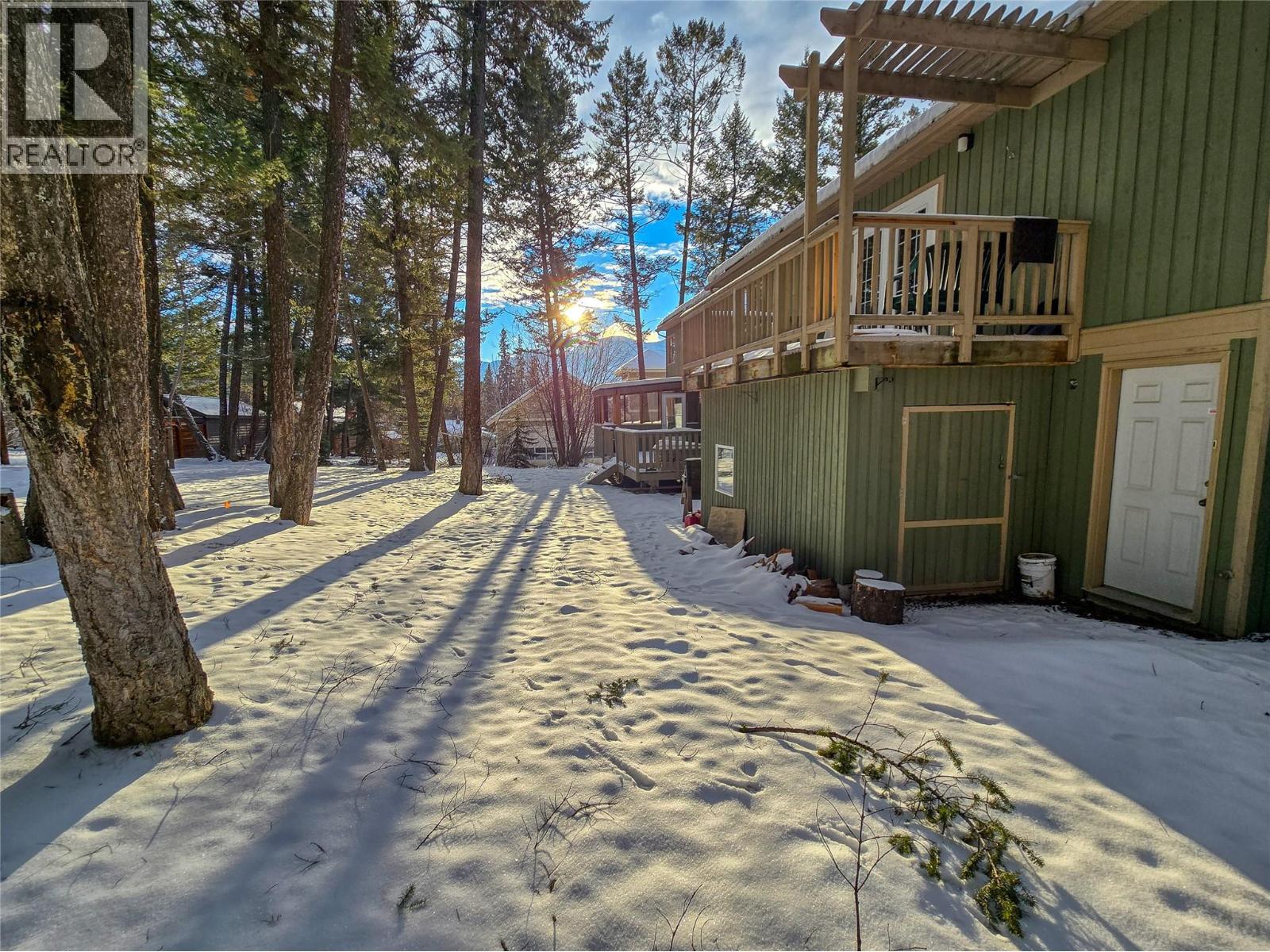 5162 COLUMBIA RIVER Road, Fairmont Hot Springs