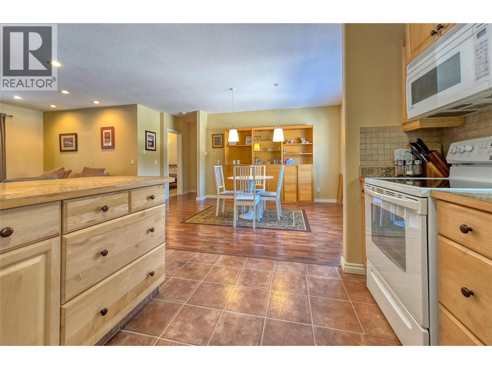5162 COLUMBIA RIVER Road, Fairmont Hot Springs