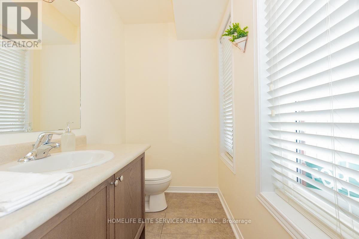Photo 15 of 26 5 Armstrong Street, Orangeville ON