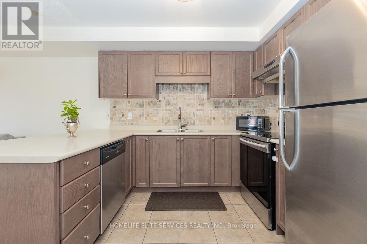 Photo 6 of 26 5 Armstrong Street, Orangeville ON