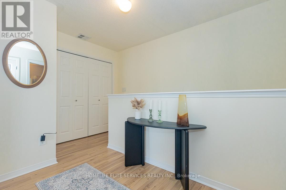 Photo 11 of 26 5 Armstrong Street, Orangeville ON