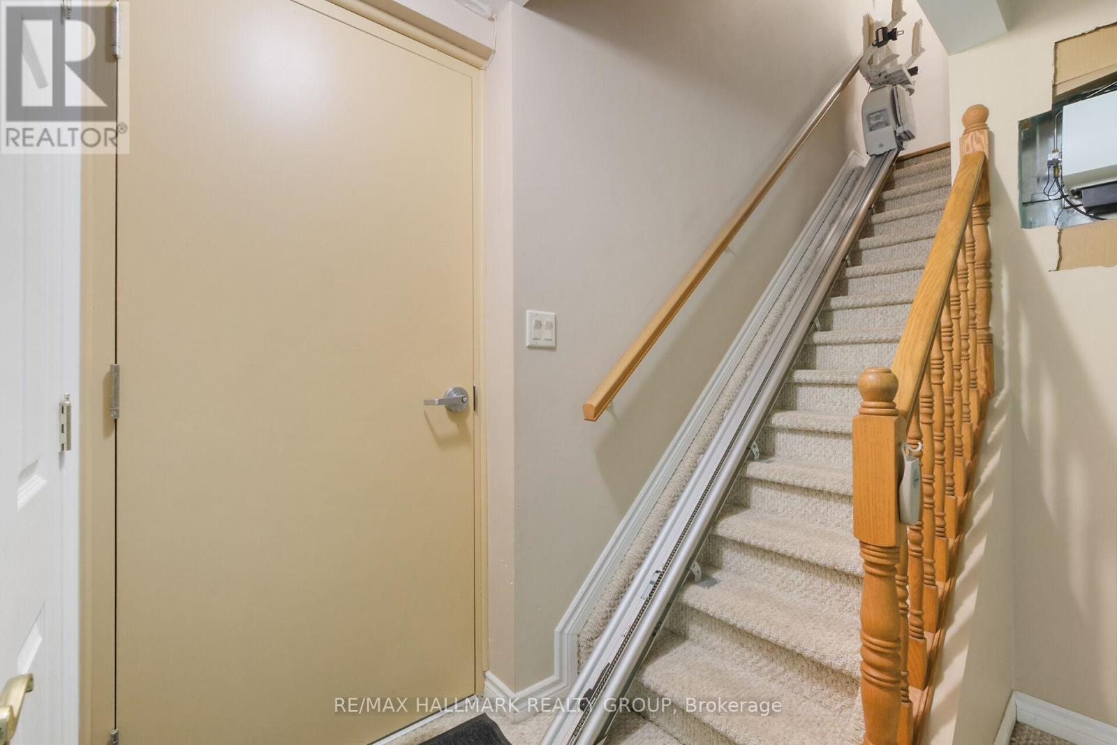 Photo 47 of 1 A 131 Robson Court, Ottawa ON