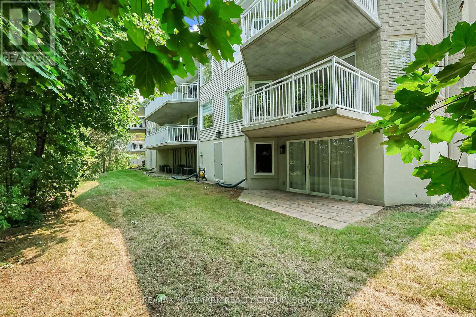 Photo 7 of 1 A 131 Robson Court, Ottawa ON