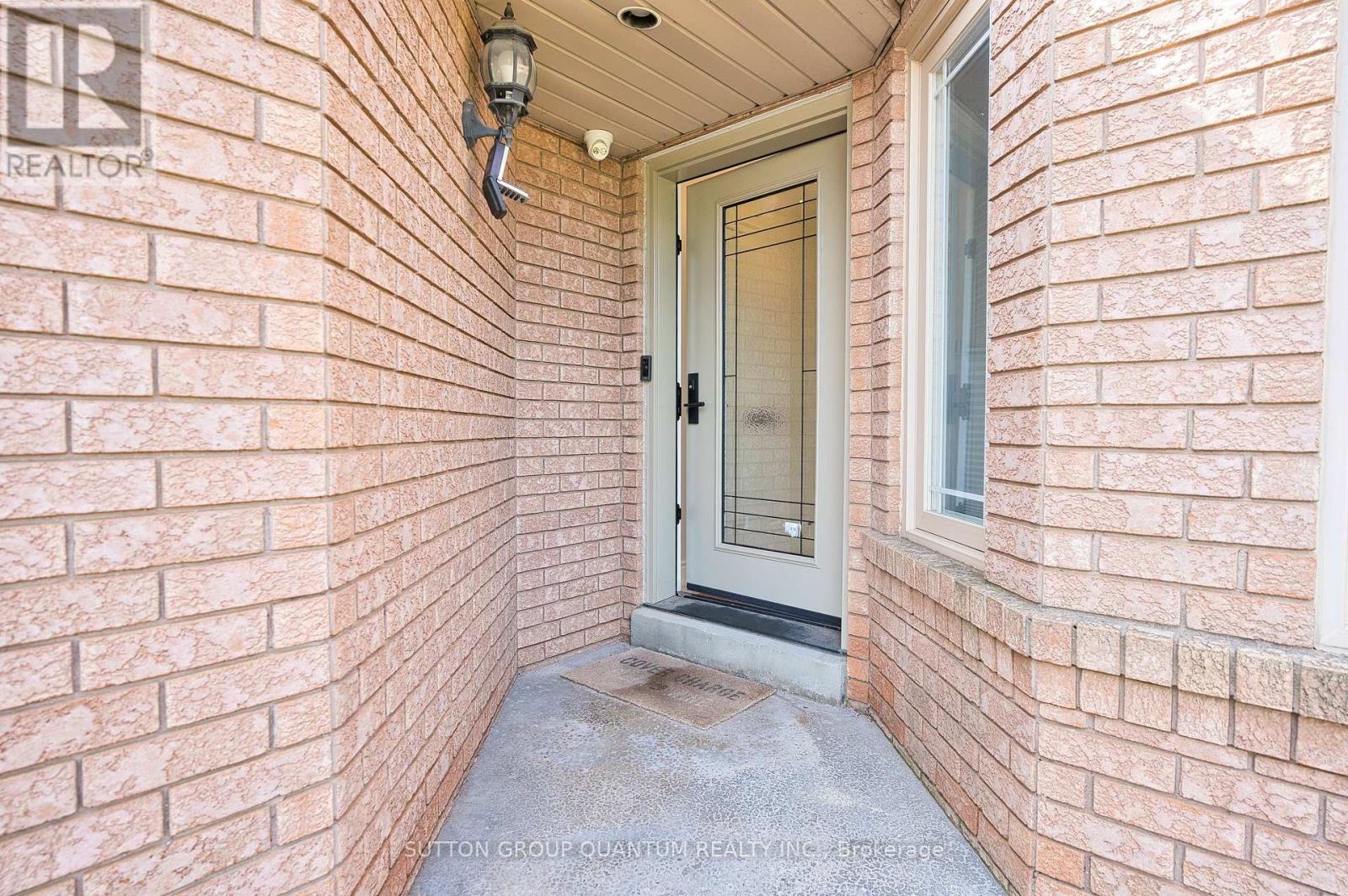 Photo 2 of 6600 Lisgar Drive, Mississauga ON