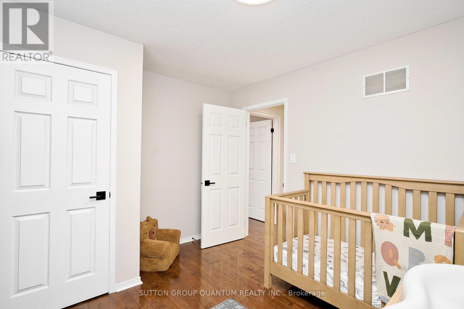 Photo 38 of 6600 Lisgar Drive, Mississauga ON