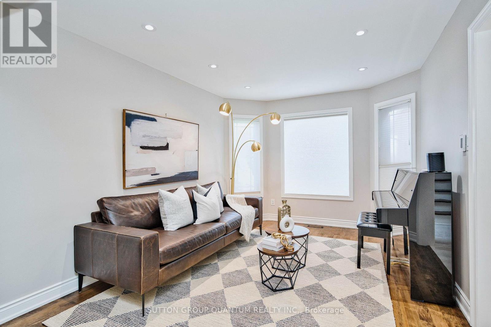 Photo 6 of 6600 Lisgar Drive, Mississauga ON