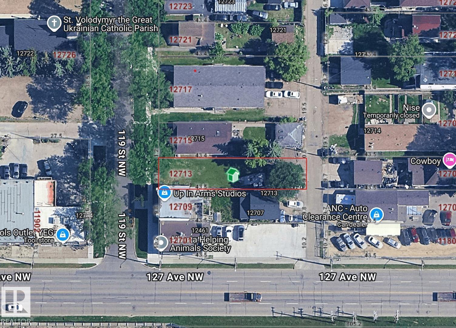 Photo 2 of 12713 119 St Nw, Edmonton AB