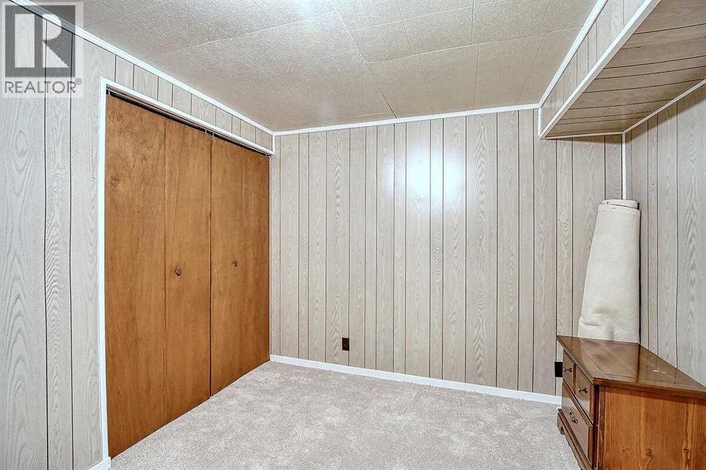 Single Family House for Sale in   Pennsylvania Road SE Penbrooke Meadows Calgary 