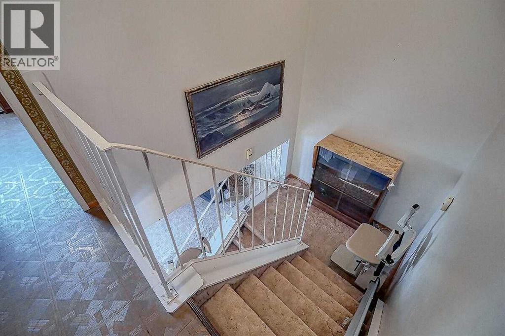 Single Family House for Sale in   Pennsylvania Road SE Penbrooke Meadows Calgary 