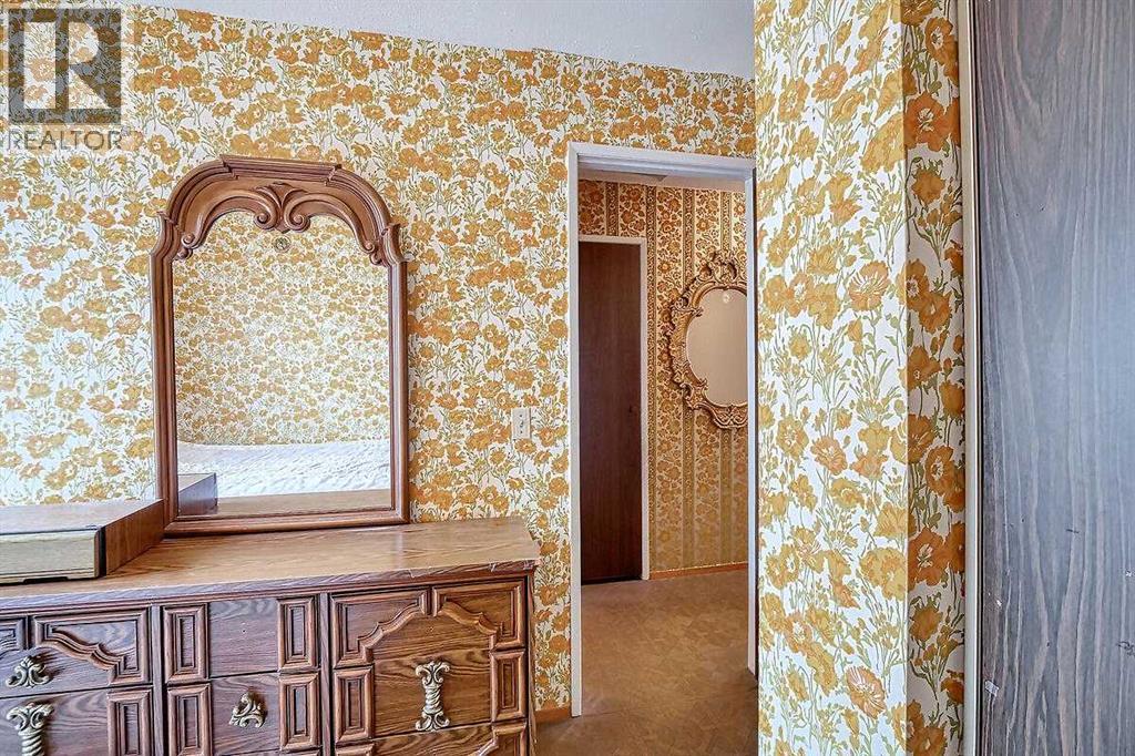 Single Family House for Sale in   Pennsylvania Road SE Penbrooke Meadows Calgary 