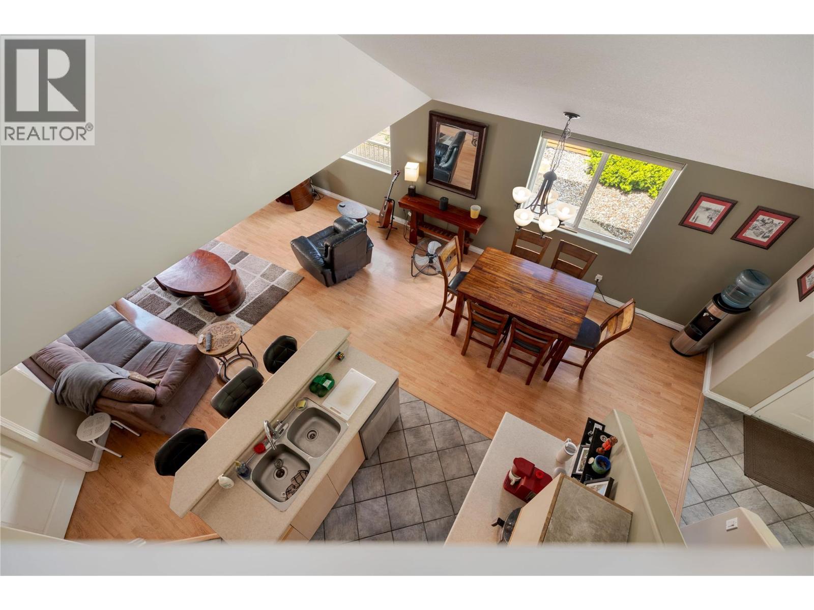 Photo 16 of 100 Verna Court, Kelowna BC