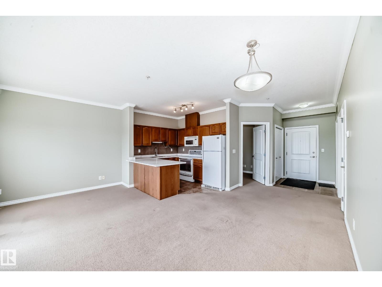 Photo 16 of 423 8528 82 Av Nw, Edmonton AB