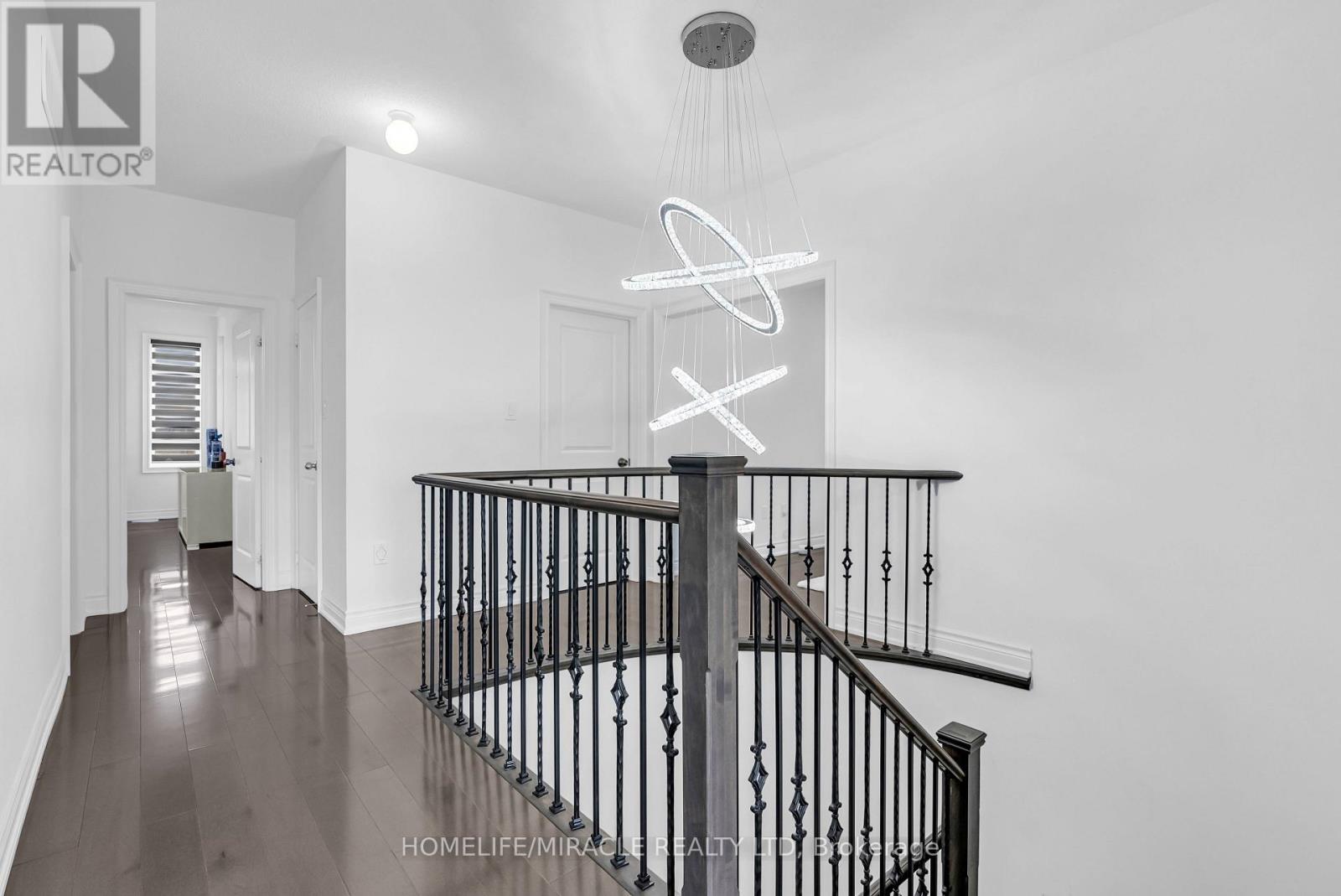 Photo 29 of 9 Galen Crescent, Vaughan ON