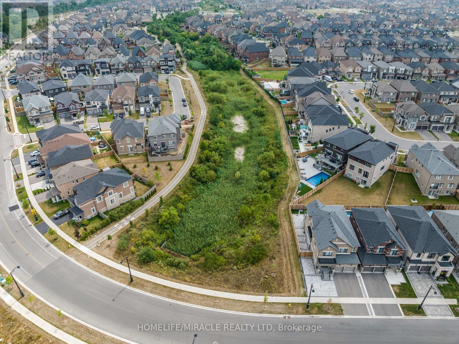 Photo 44 of 9 Galen Crescent, Vaughan ON