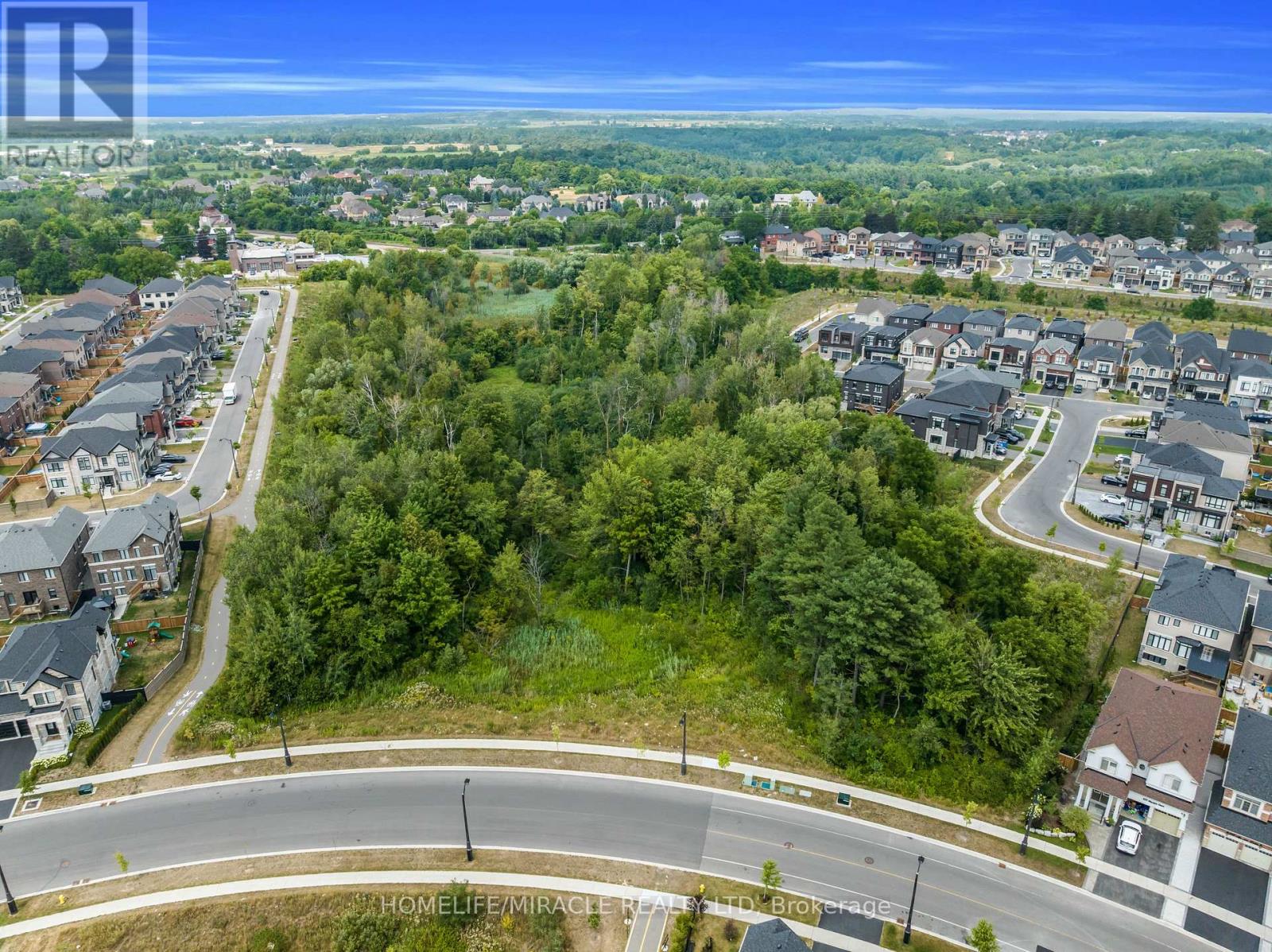 Photo 45 of 9 Galen Crescent, Vaughan ON
