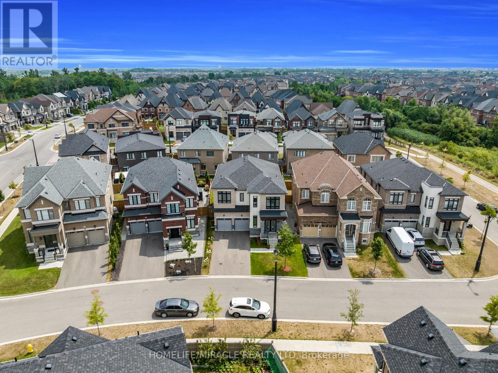 Photo 47 of 9 Galen Crescent, Vaughan ON