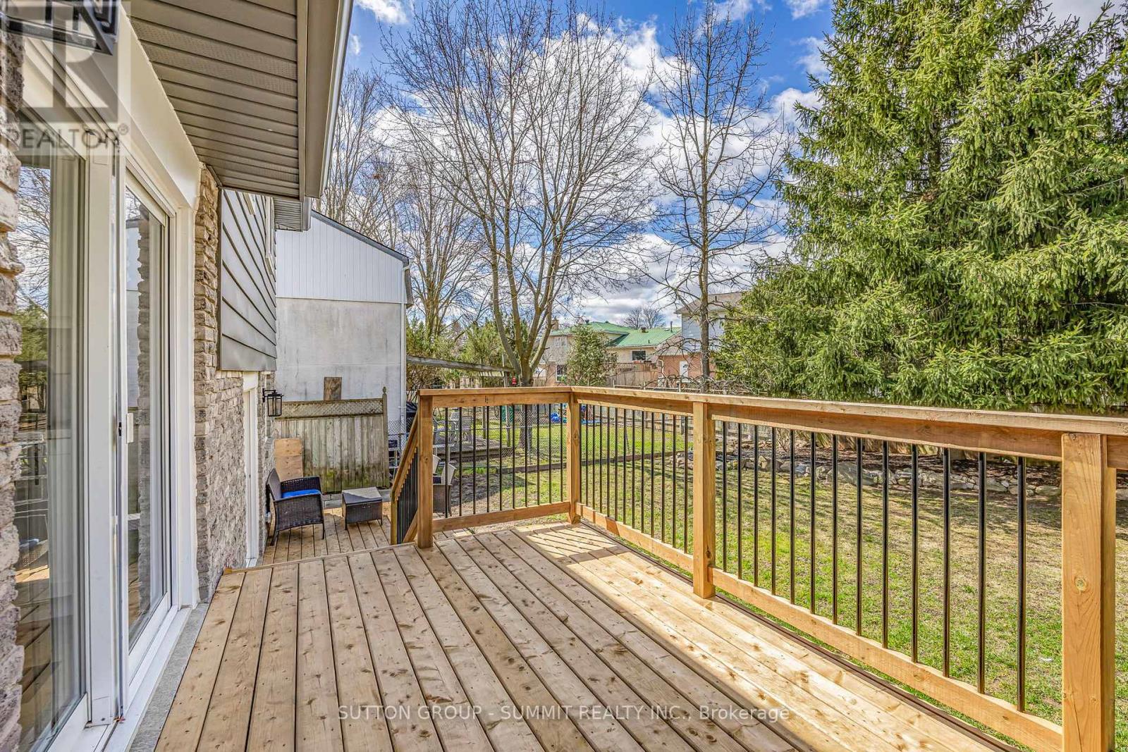 Photo 23 of 124 King Street S, New Tecumseth ON