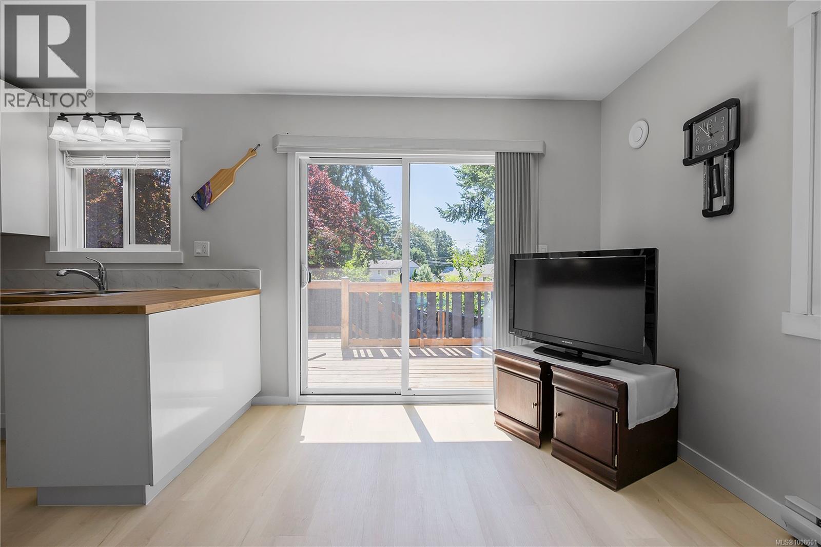 Photo 11 of 5788 Jaynes Rd, Duncan BC