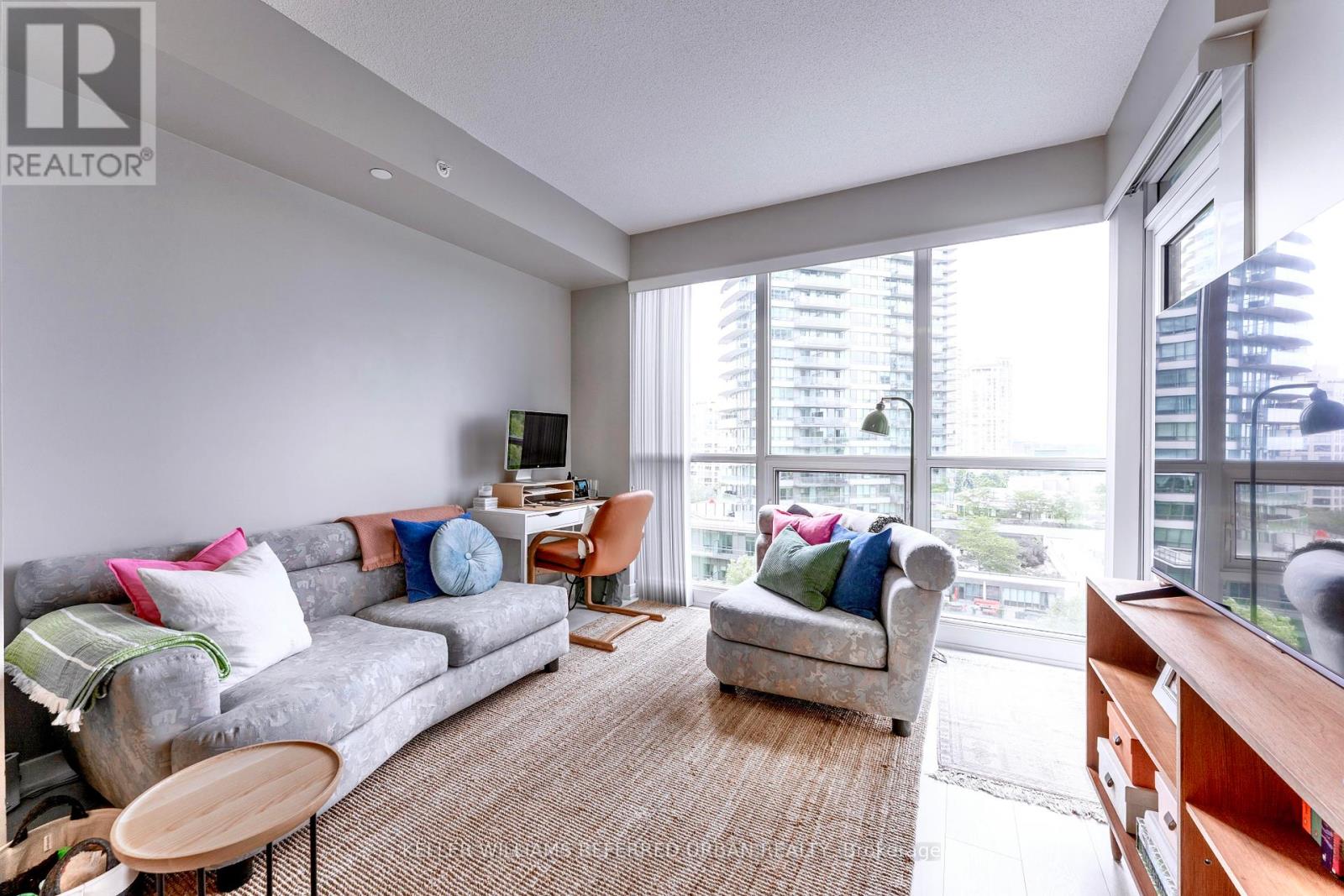 Photo 22 of 1005 2212 Lake Shore Boulevard W, Toronto ON