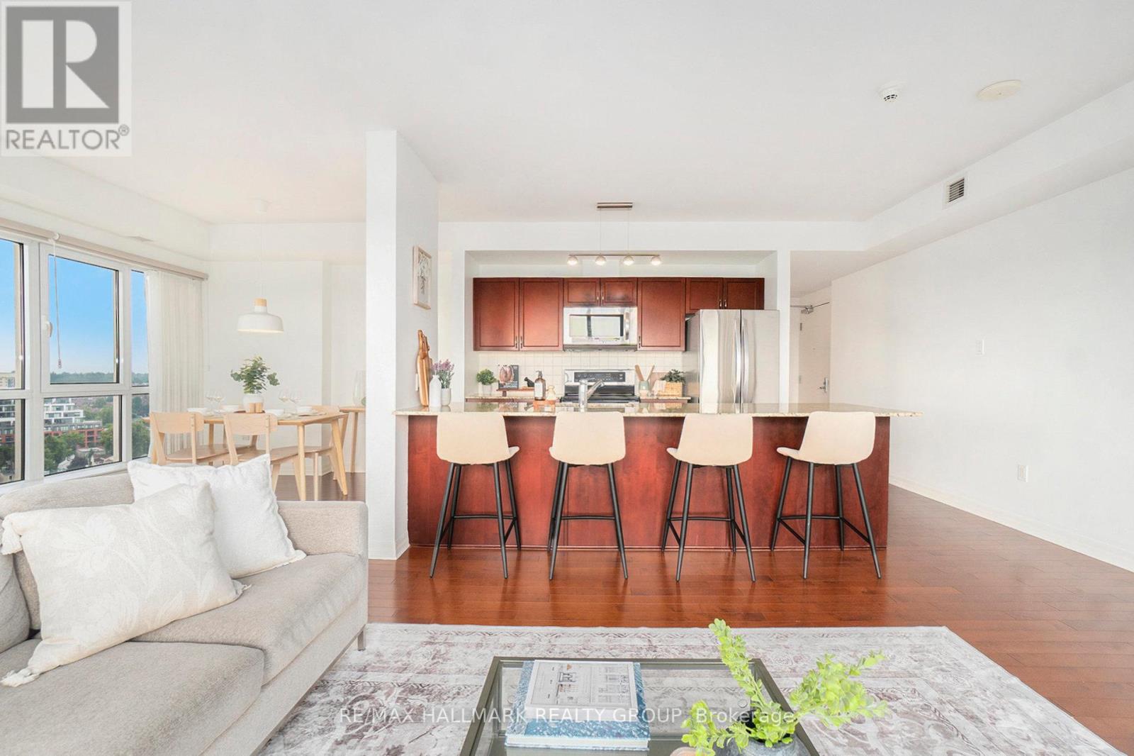 Photo 13 of 1602 90 Landry Street, Ottawa ON