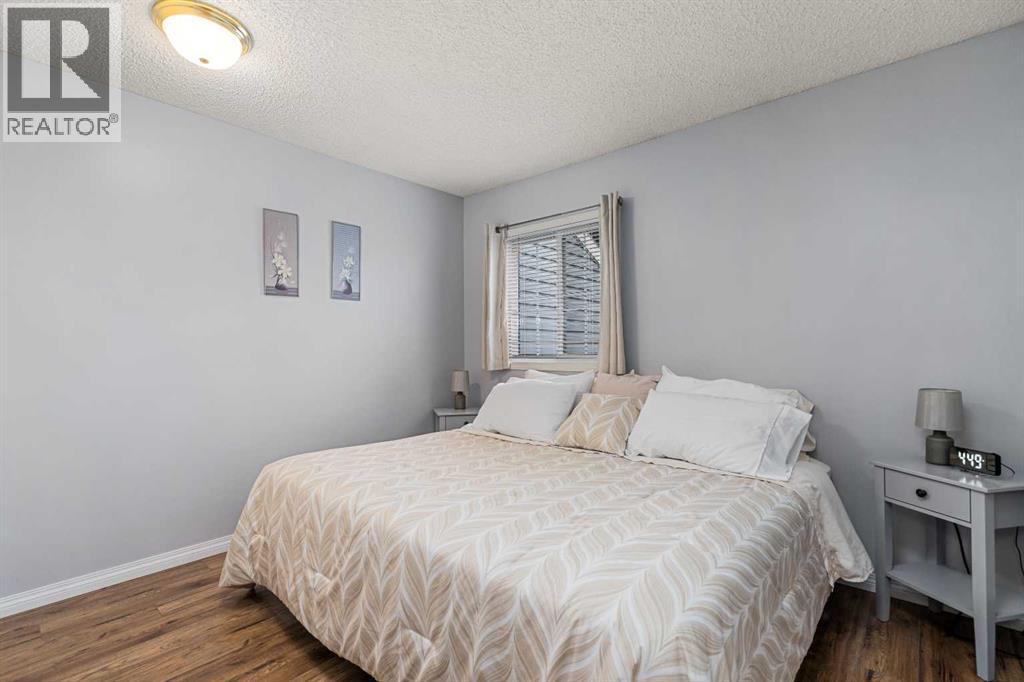 Single Family House for Sale in   Berwick Crescent NW Beddington Heights Calgary 