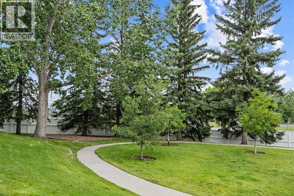 Single Family House for Sale in   Berwick Crescent NW Beddington Heights Calgary 