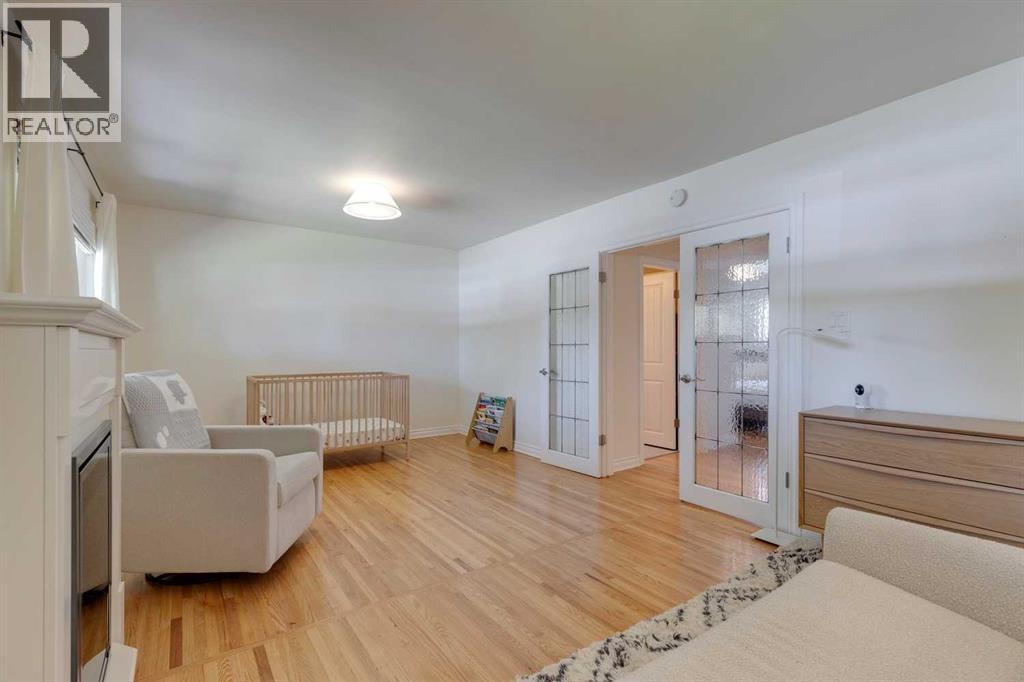 Single Family House Bungalow for Sale in  Spruce Bank Crescent SW Spruce Cliff Calgary 