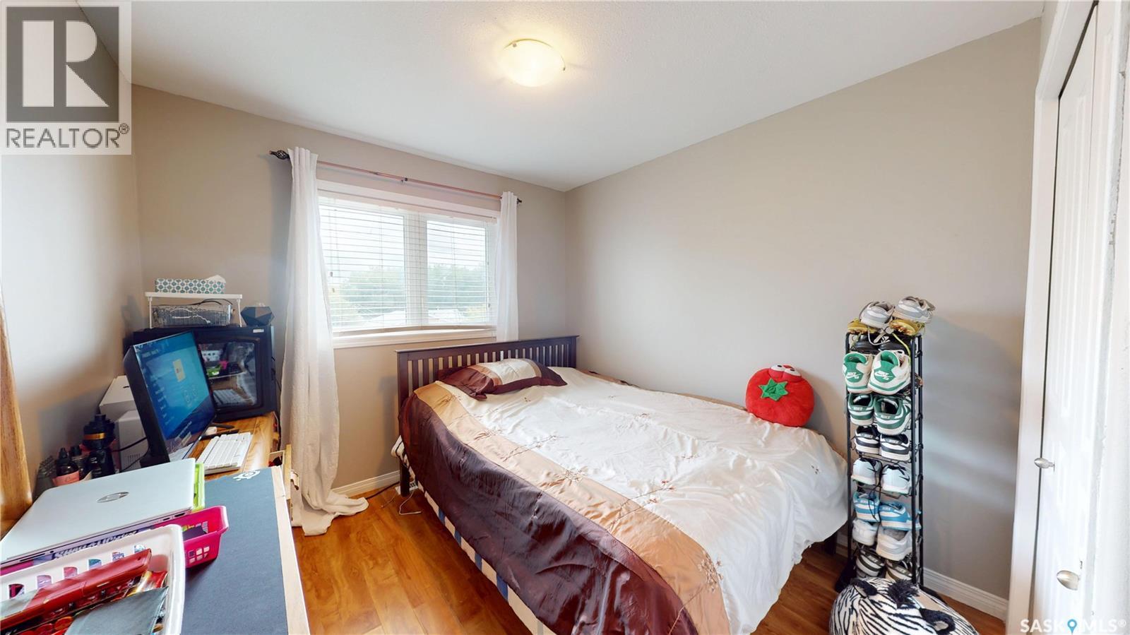 Photo 14 of 710 Weldon Avenue, Saskatoon SK