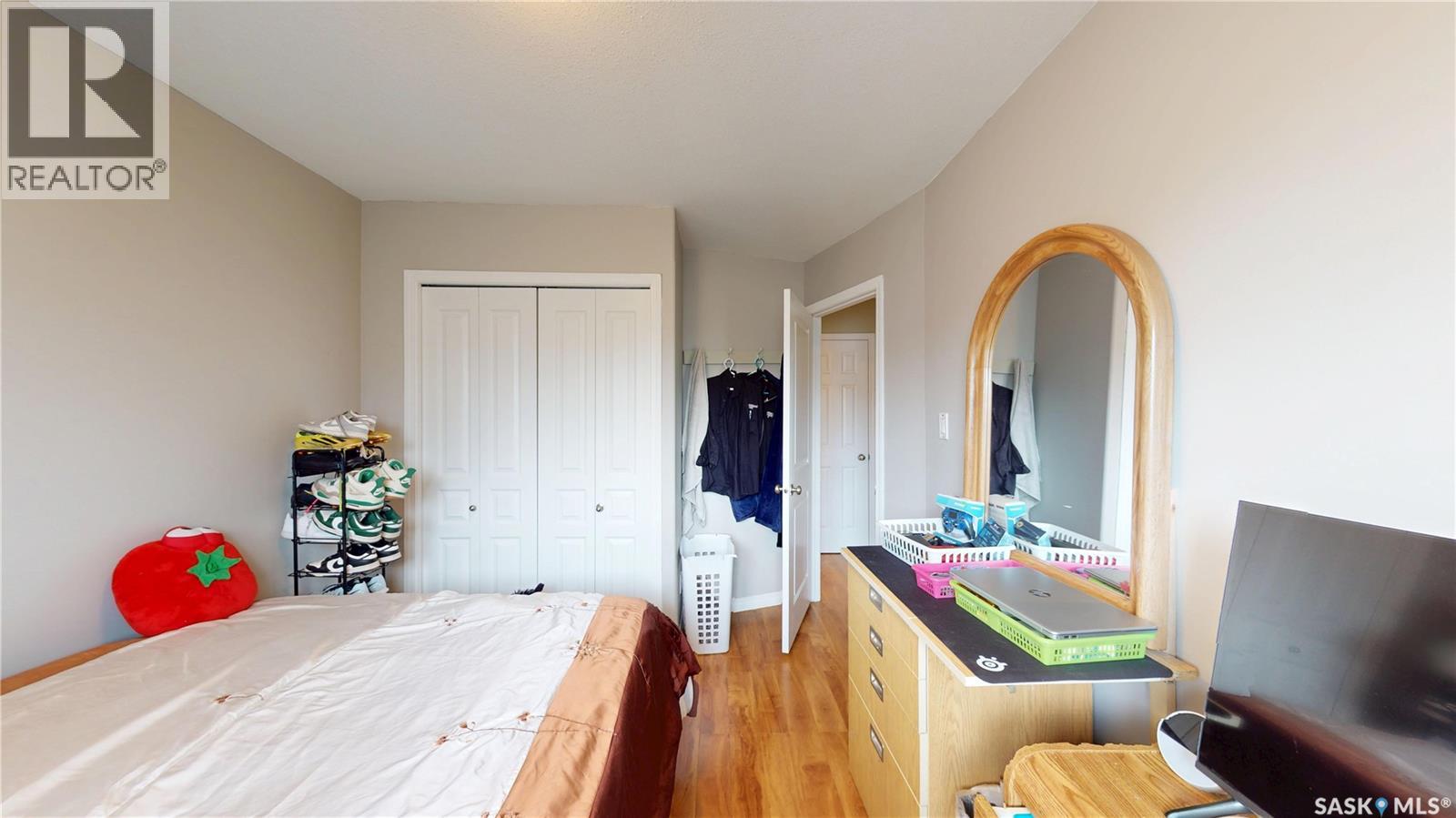Photo 15 of 710 Weldon Avenue, Saskatoon SK