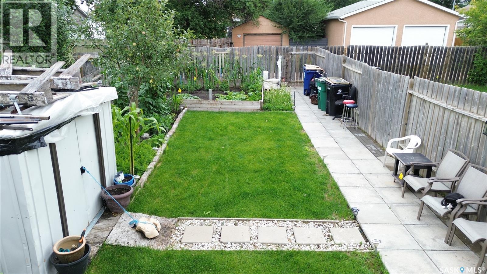 Photo 27 of 710 Weldon Avenue, Saskatoon SK