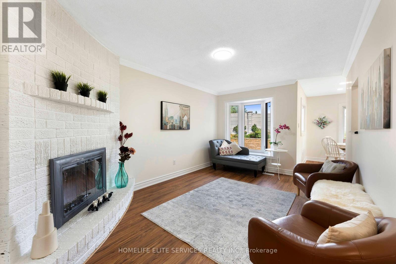 Photo 15 of 13 Atkinson Court, Ajax ON