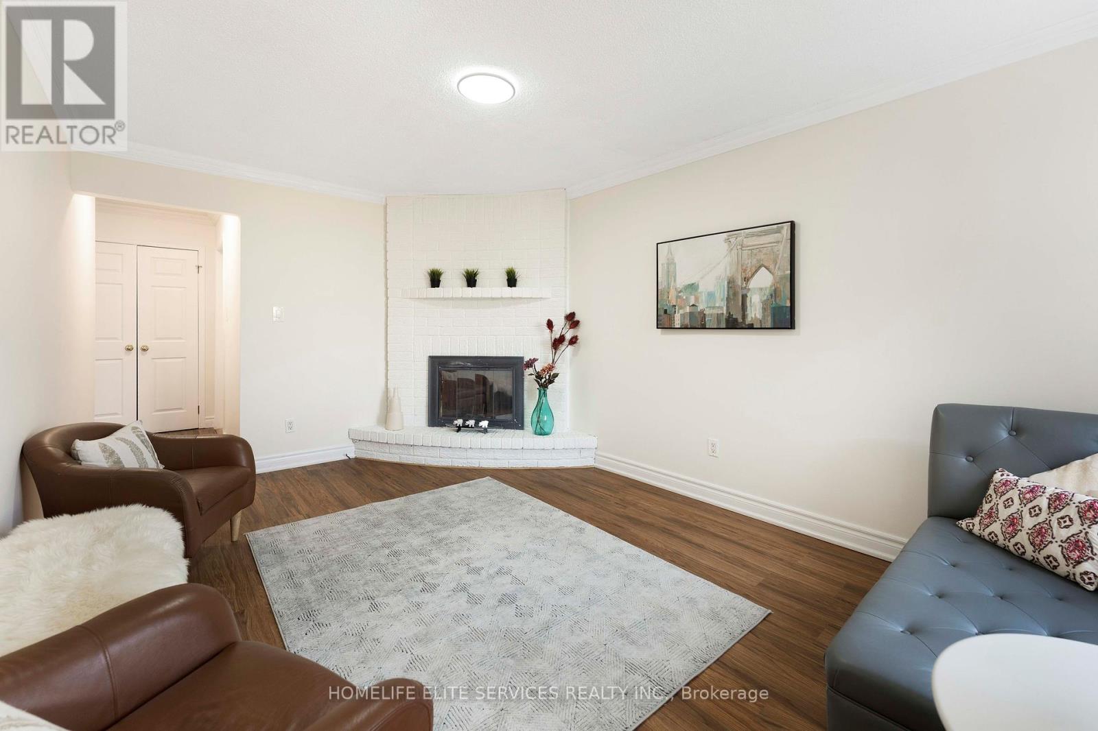 Photo 16 of 13 Atkinson Court, Ajax ON