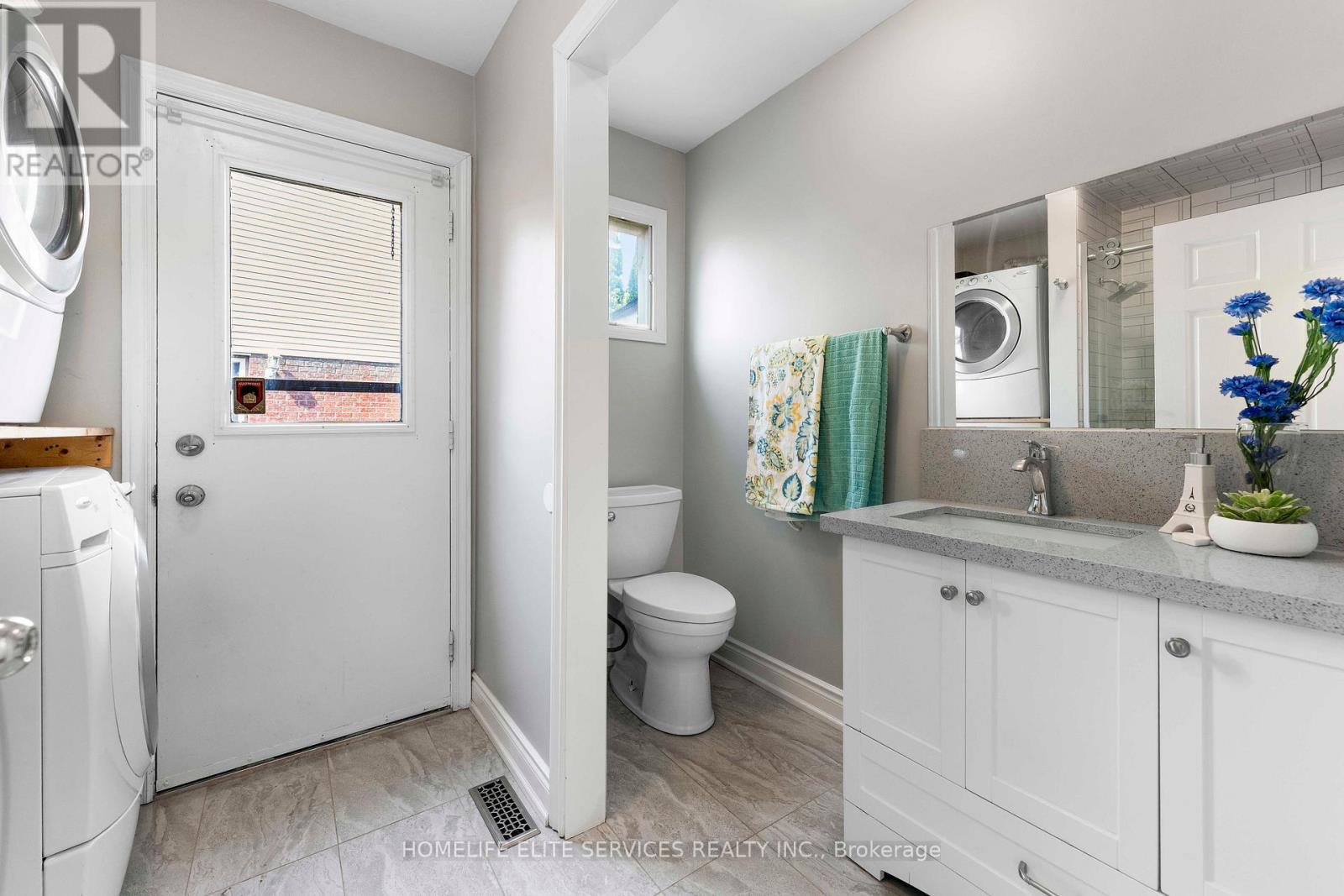 Photo 17 of 13 Atkinson Court, Ajax ON