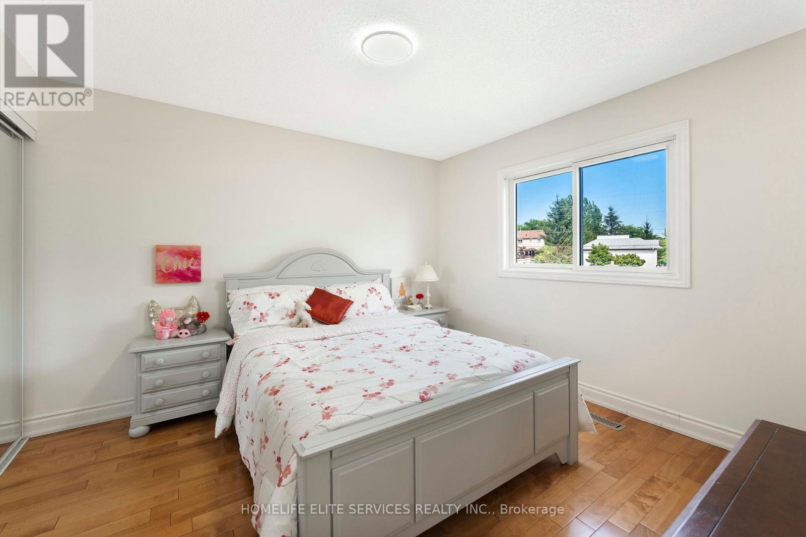 Photo 21 of 13 Atkinson Court, Ajax ON