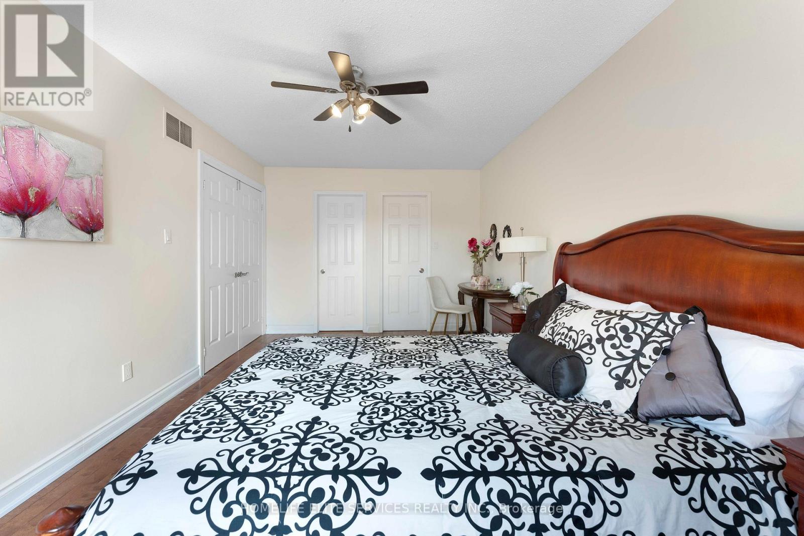 Photo 27 of 13 Atkinson Court, Ajax ON