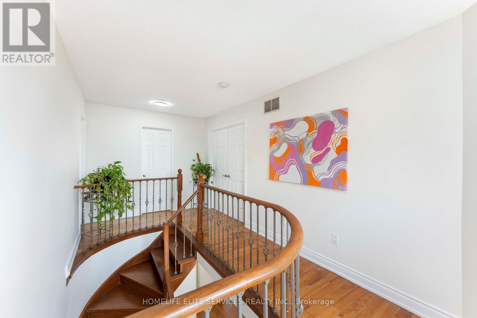 Photo 30 of 13 Atkinson Court, Ajax ON